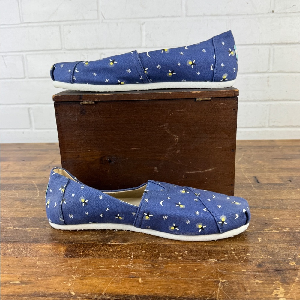 Toms Blue Glow In The Dark Firefly Alpargatas women’s Size 9.5 US - Picture 2 of 11